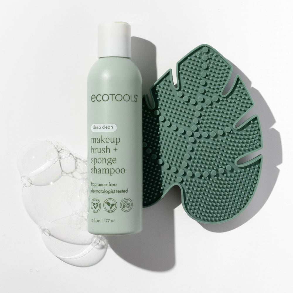 Makeup brush cleansing pad and makeup brush + sponge shampoo bottle, green pad with dots
